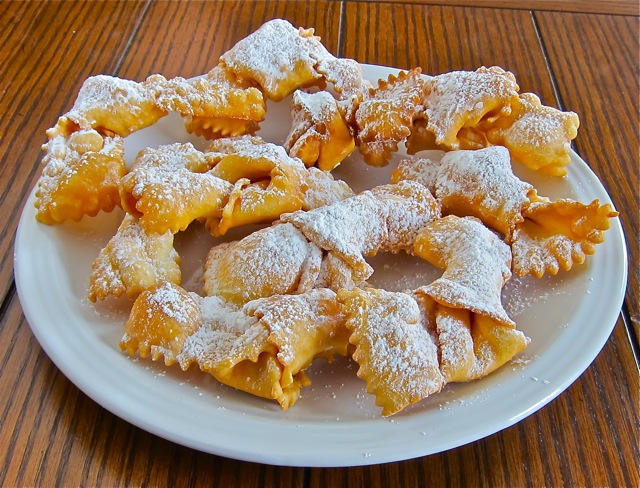 Cenci – gefrituurde&nbsp;koekjes
